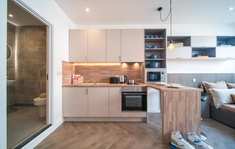 170 Armada Way, City Centre, Plymouth - Image 1